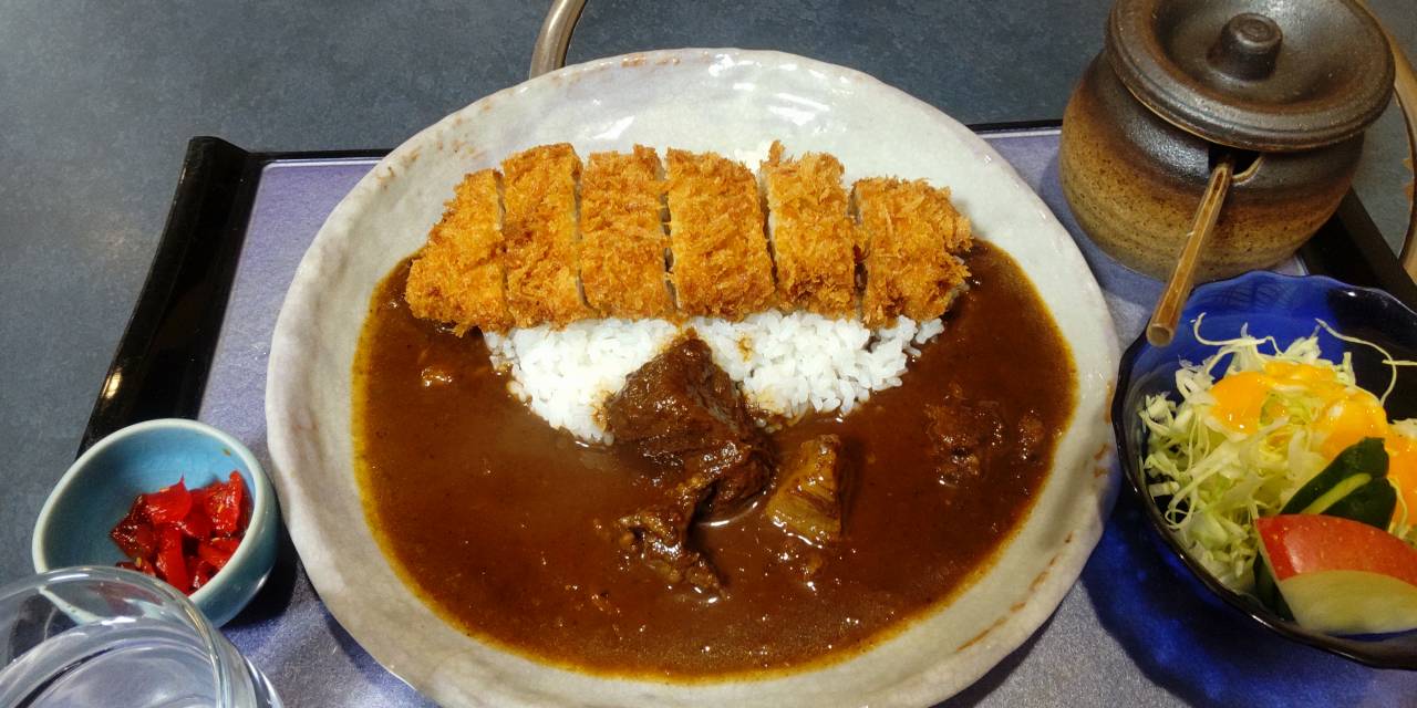 「味とも」のカツカレー